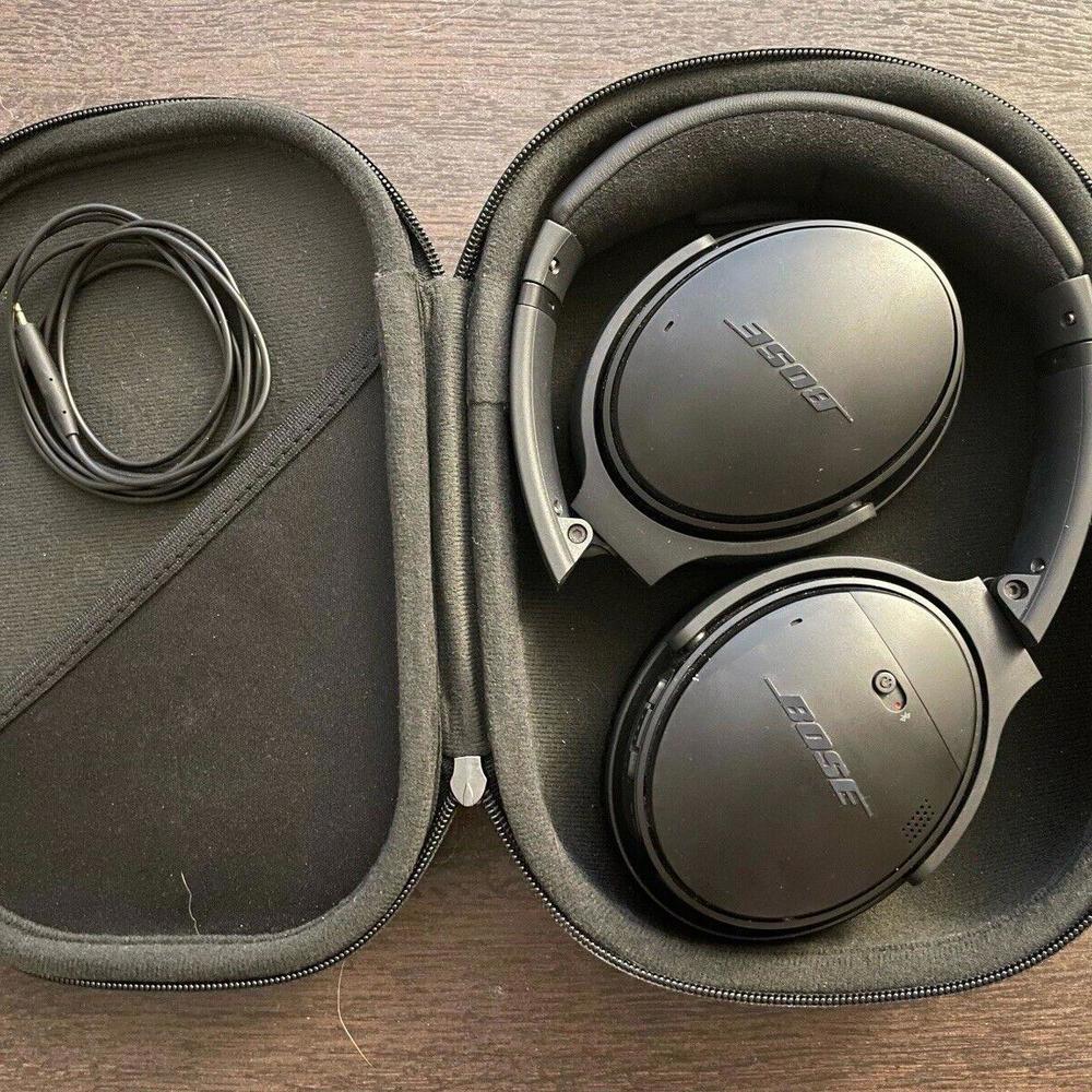 Bose QuietComfort 35 II Bluetooth Wireless Over-Ear Headphones (Black)